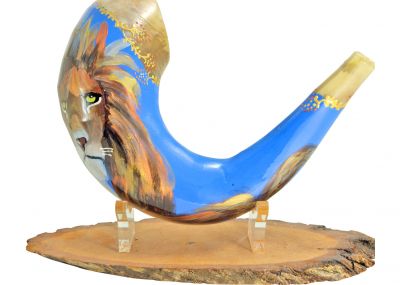 Hand-Painted Ram's Shofar Lion Of Judah 