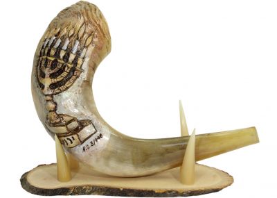 Engraved Oryx Shofar - Jerusalem Scene