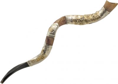 Yemenite Kudu Shofar painted with "The Rebbe"  Menachem Mendel Schneerson 